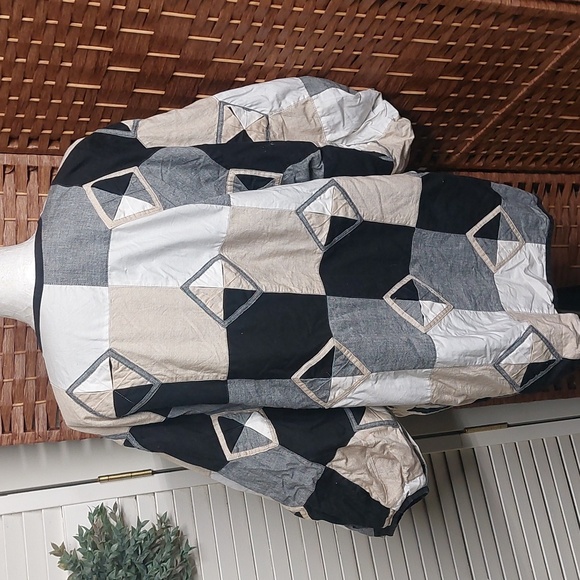 Vintage Coat, Quilted, Patchwork, Mixed Media Art To Wear - Picture 4 of 10